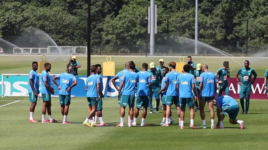 Brasil empieza a preparar el partido contra Escocia