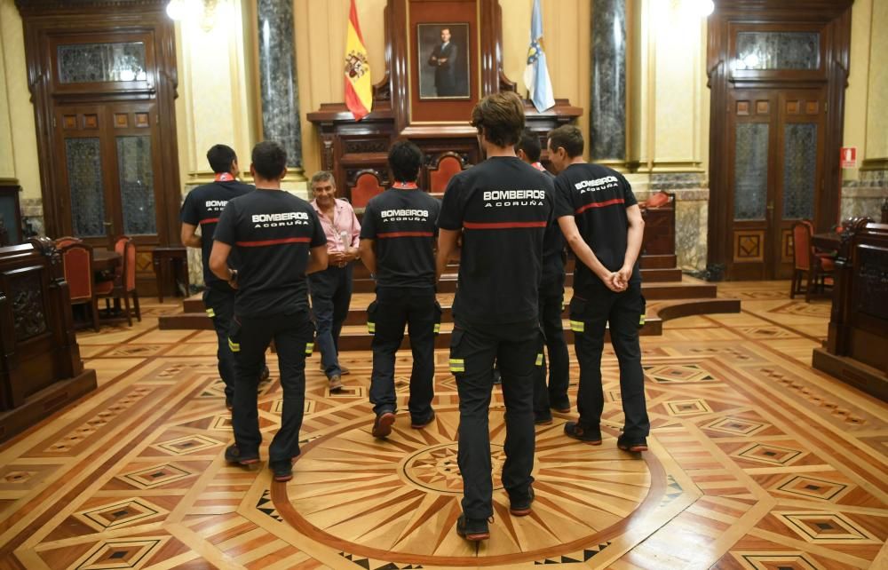 El equipo coruñés, integrado por 11 bomberos, fue el que más medallas logró de todos los participantes españoles.  El próximo octubre participarán en el Campeonato Europeo de subida de torre en Braga.