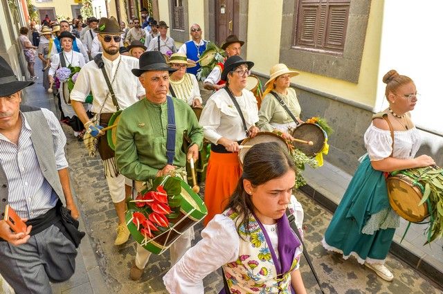 Procesión y romería de la fiesta de Las Marías