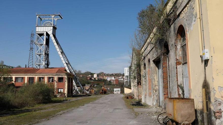 El pozo Candín, que dejó de funcionar en 2012.