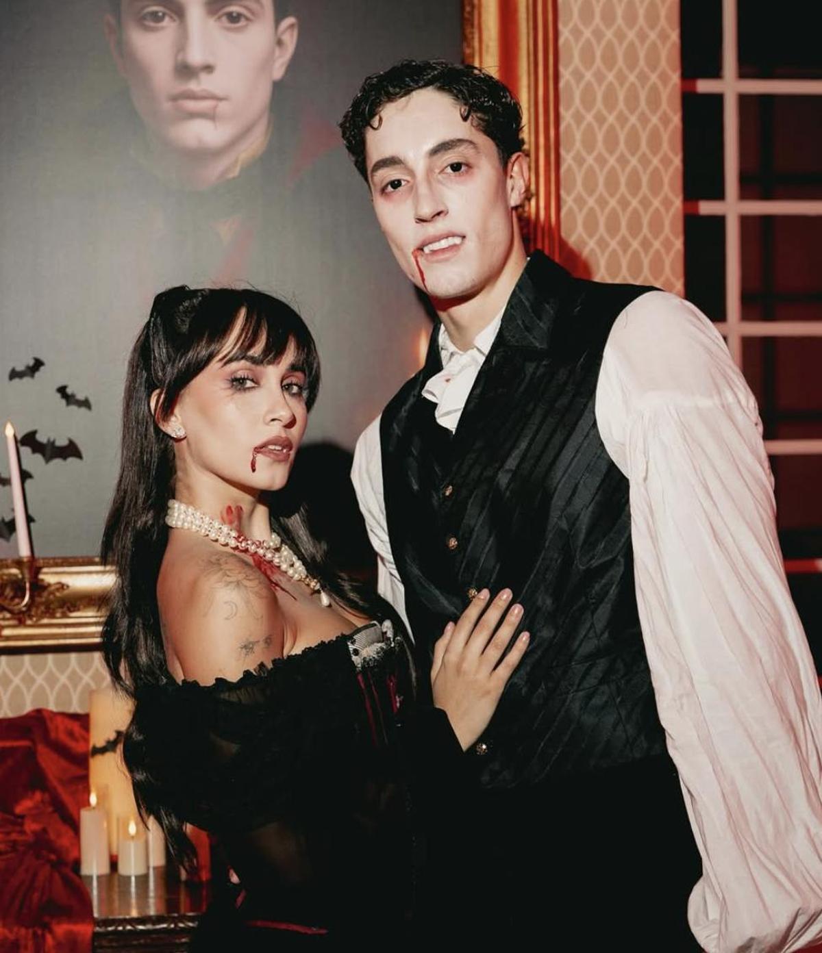 Aitana y Plex ya no ocultan su amor a sus fans