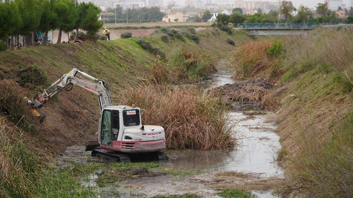 Las máquinas trabajando en la zona de Palmaret Alt