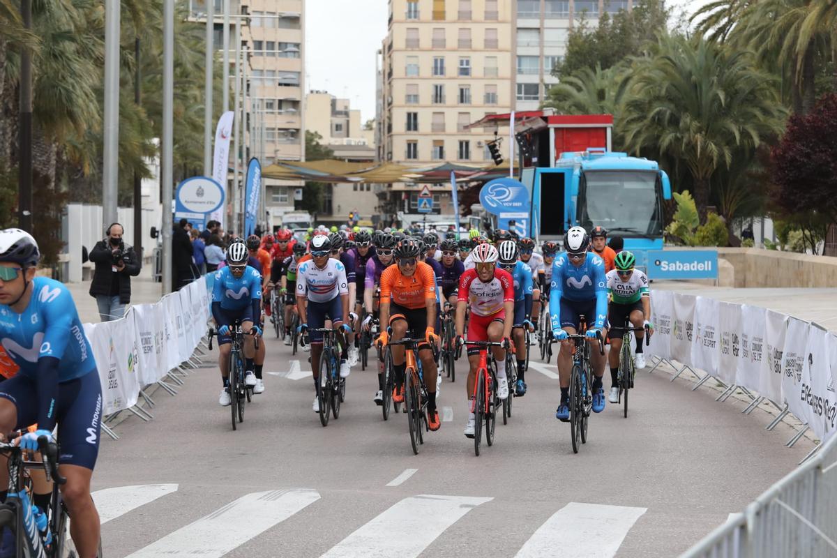 El Palmeral de Elche da el pistoletazo de la salida a la Volta Comunitat Valenciana El Palmeral de Elche da el pistoletazo de la salida a la Volta Comunitat Valenciana