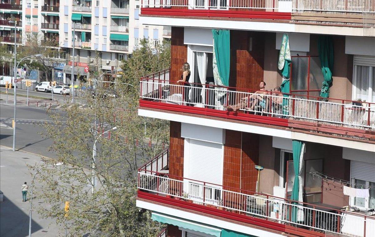 zentauroepp52866609 balcon confinamiento200328121418