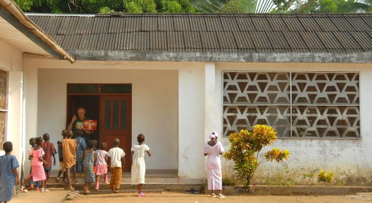 Sierra Leone nomena l’Hospital Sant Joan de Déu d’Esplugues com a millor hospital missioner del seu país
