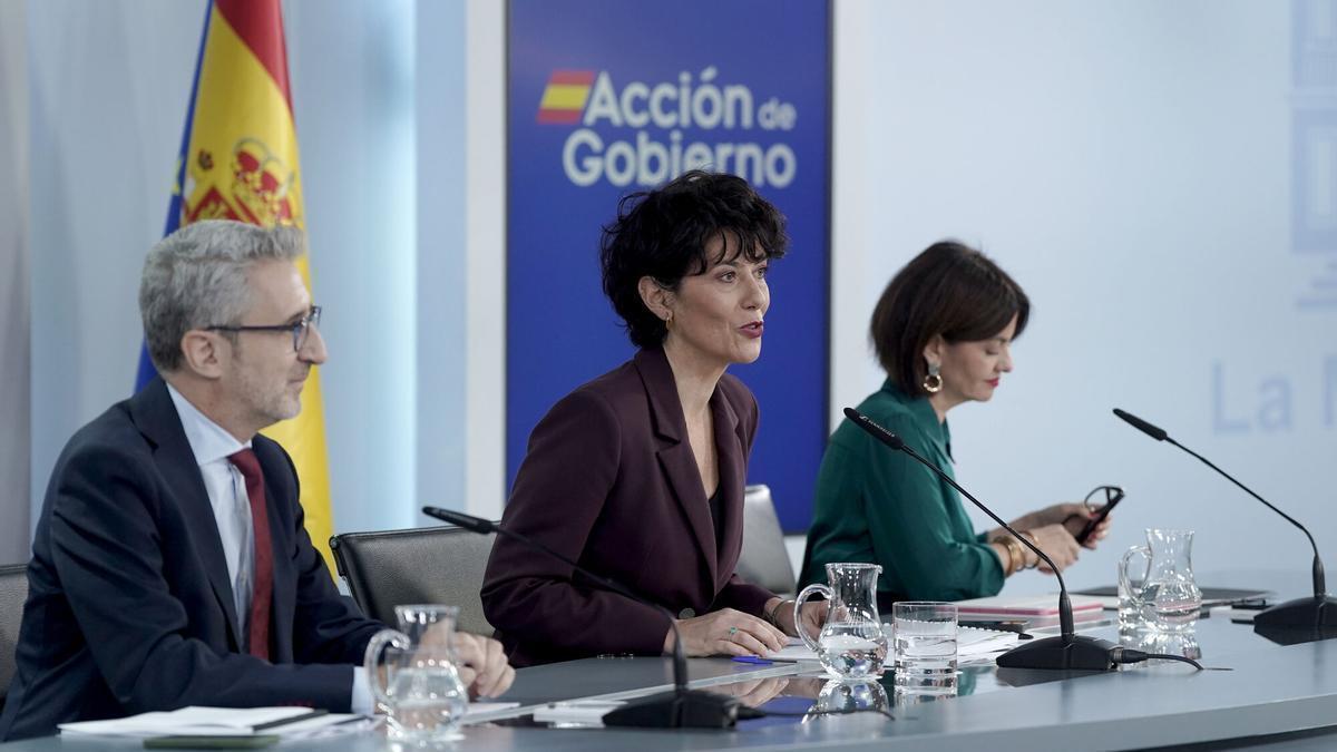 El Gobierno se resigna a batallar contra el Supremo la suspensión del voto de los nacionalizados con la ley de nietos