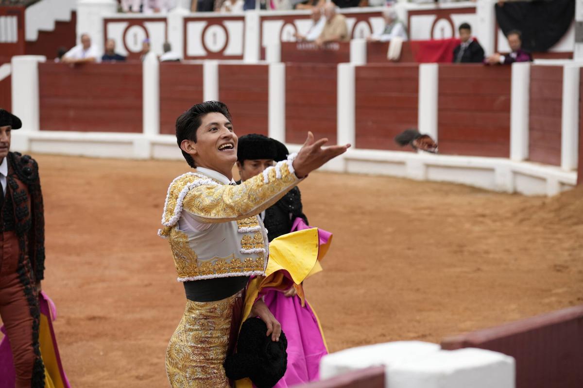 El broche a la feria taurina de Gijón, en imágenes El broche a la feria taurina de Gijón, en imágenes