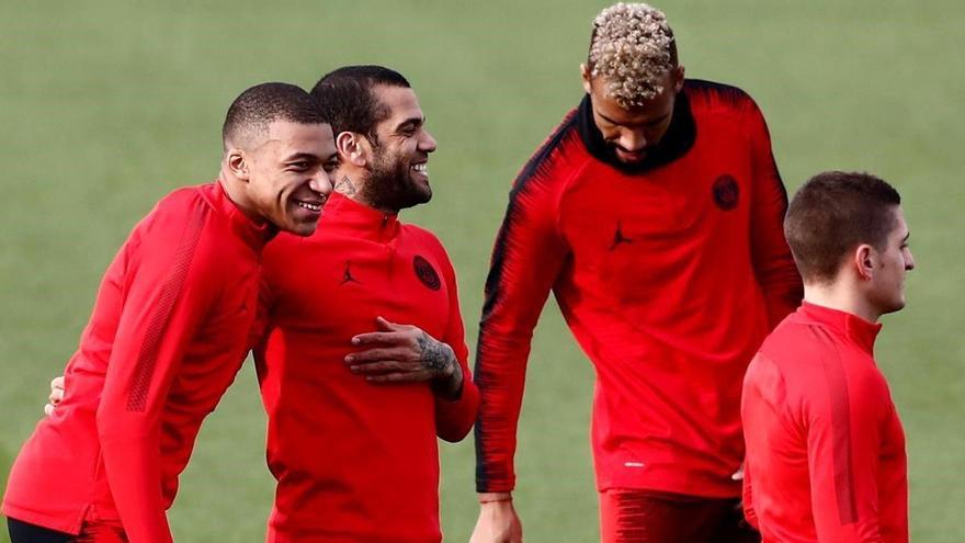 El PSG, a rematar la faena ante un United con 10 bajas