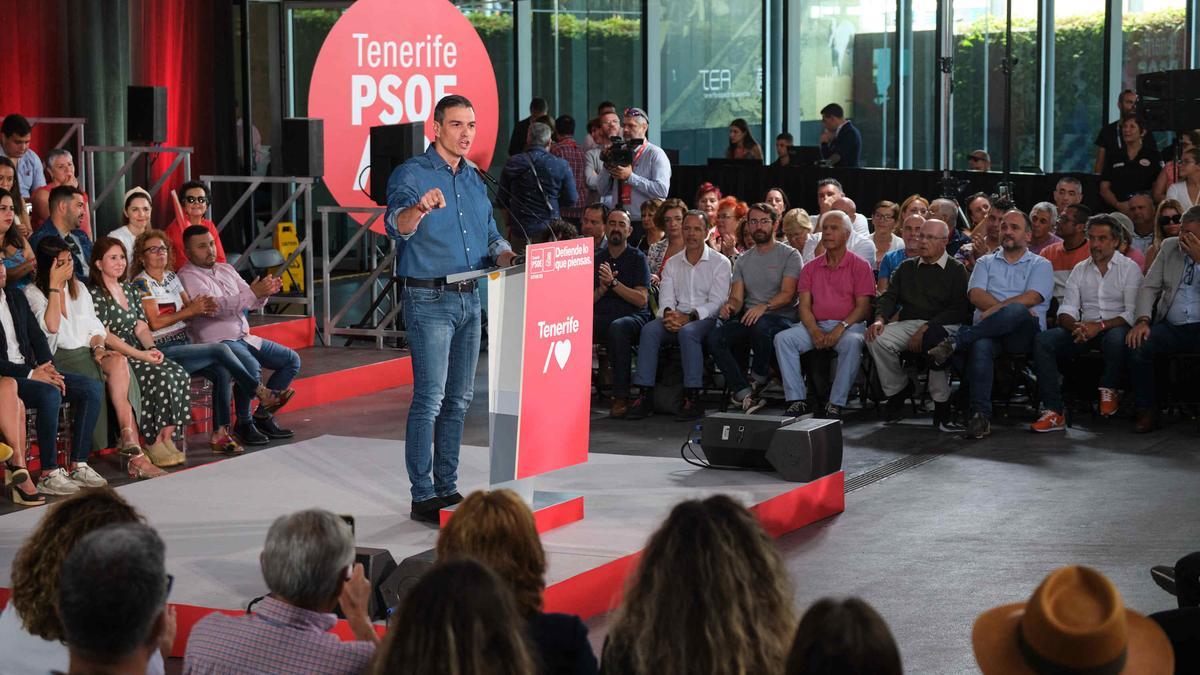 Mitin de Pedro Sánchez en Tenerife