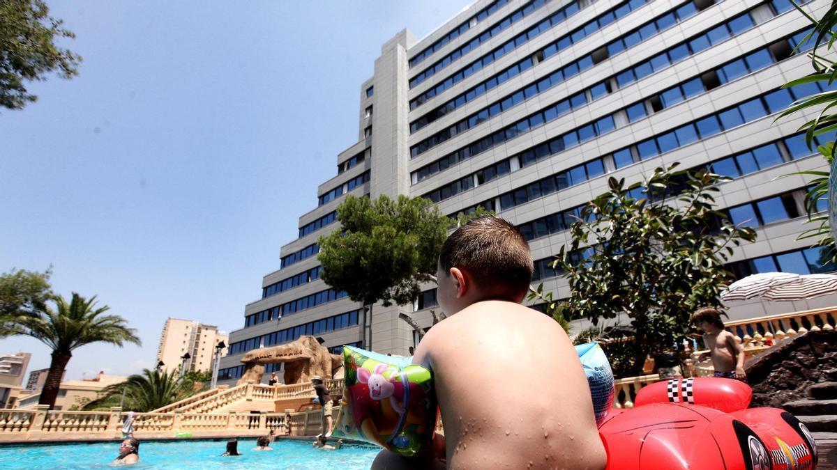 El tirón de la demanda nacional mejora la ocupación hotelera en la Costa Blanca