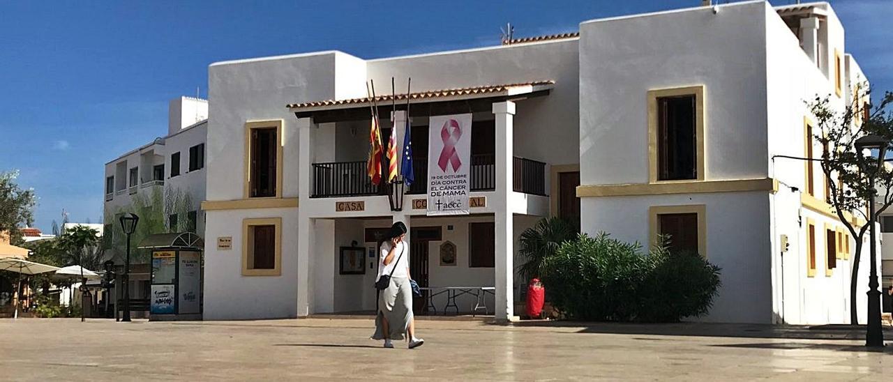 Sede del Consell Insular de Formentera en la plaza de la Constitució.