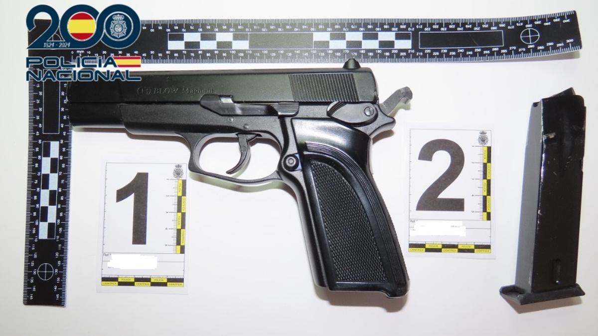 Imagen del arma incautada por la Policía Nacional.