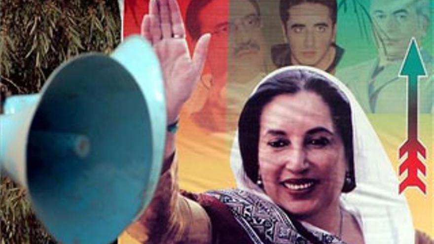 Detienen a un quinto sospechoso del asesinato de Benazir Bhutto