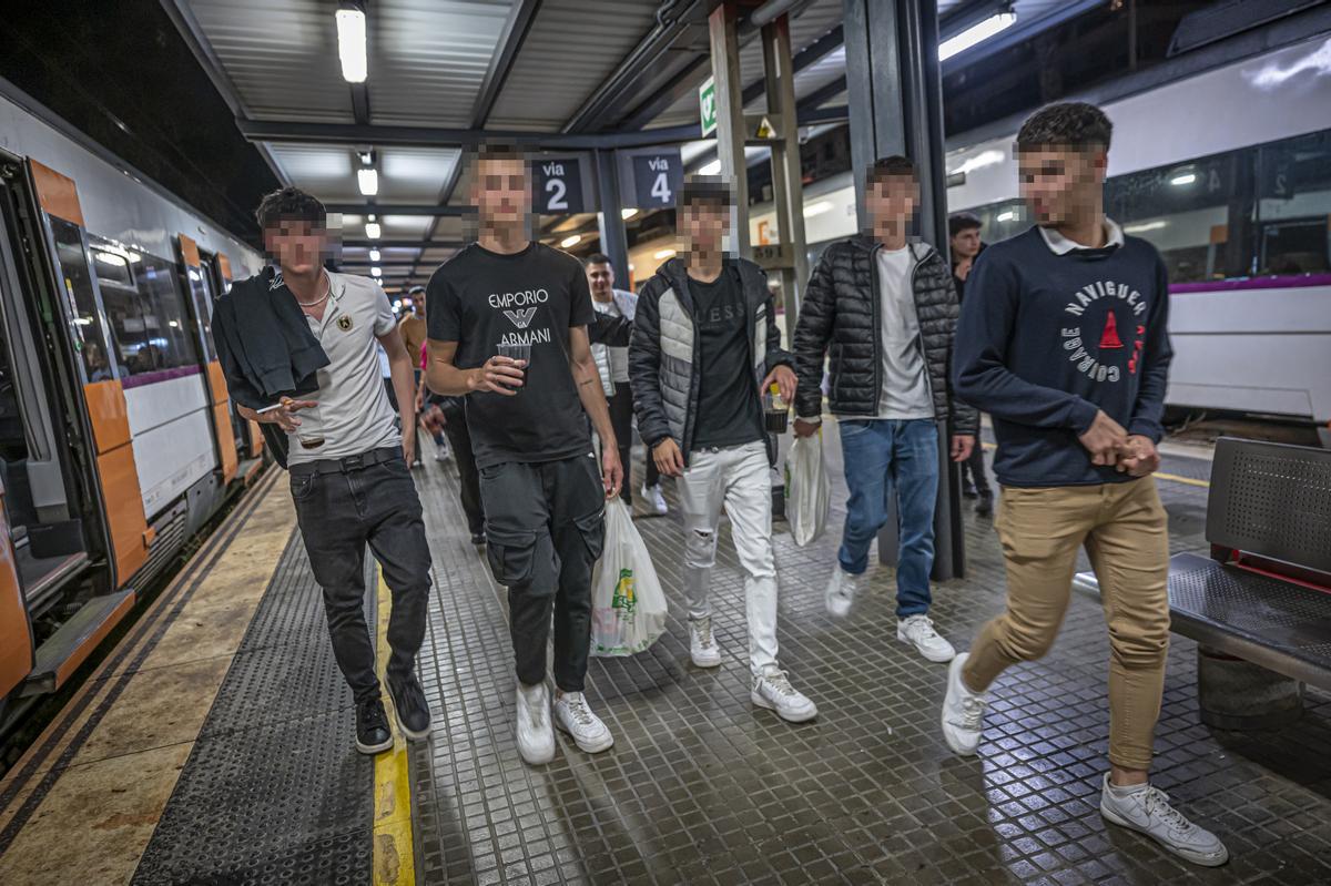 En el tren del botellón a Mataró