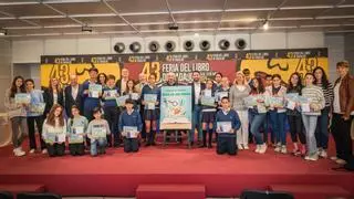 El Colegio Puerta Palma-El Tomillar de Badajoz gana el concurso escolar 'Está en los libros'