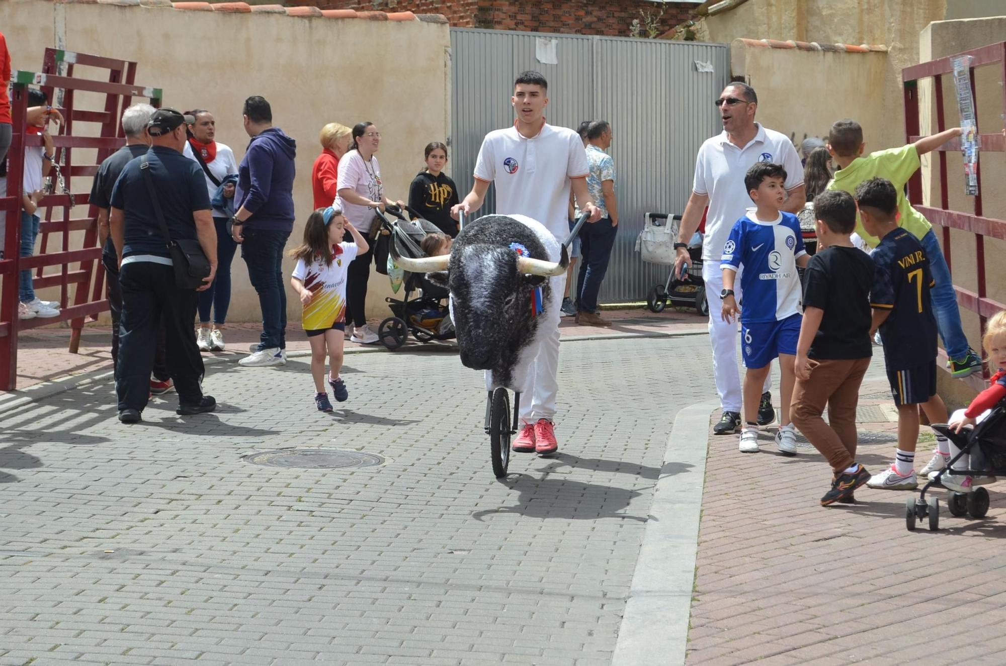 GALERÍA | Así de bien lo pasan los niños con los carretones de Gente del Toro, en Benavente