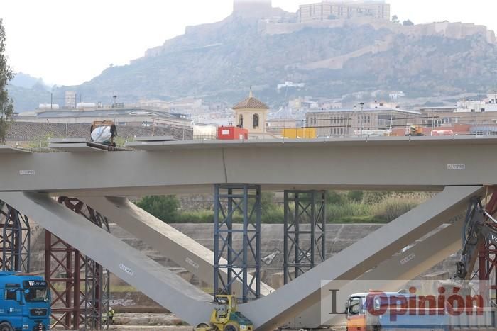 El nuevo puente en Lorca, a punto de terminar