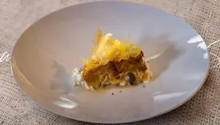 Así hace Jordi Roca la torrija de 'panettone' con miel, polen y requesón de oveja