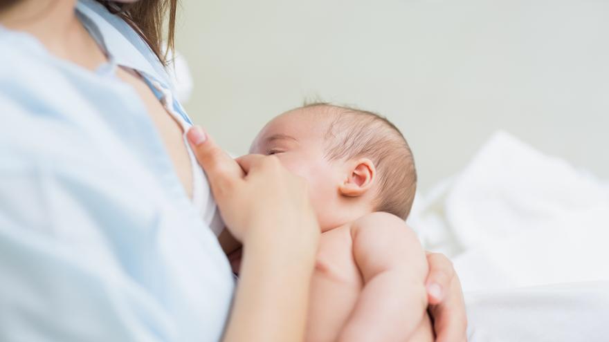 La lactancia materna, el mejor regalo para el bienestar del bebé y para fortalecer el vínculo entre ambos