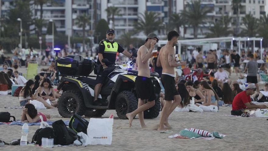 Las imágenes que ha dejado la Noche de San Juan sin hogueras en Sagunt