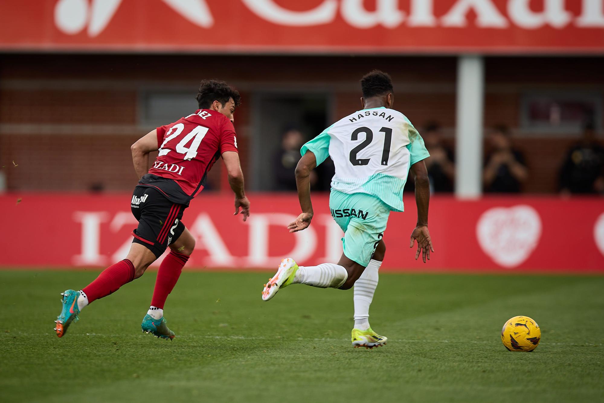 Imágenes del ansiado triunfo del Sporting en su visita al Mirandes