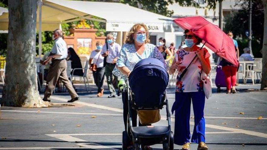 El brote de la guardería de Badajoz, con 56 casos ya, es &quot;el más problemático para el acotamiento&quot;