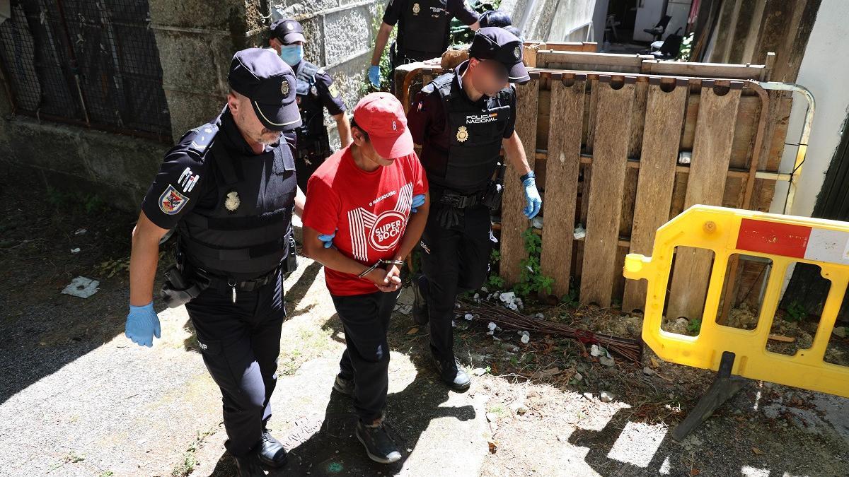 El detenido por matar al okupa con el que convivía en Vigo