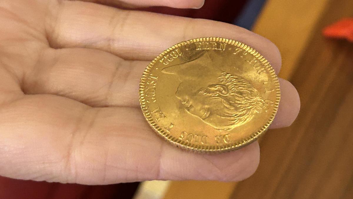 Tras casi 40 años, el conocido como el ‘Tesoro de Villanueva’ se exhibe en el Arqueológico de Badajoz.