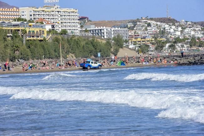 Fallece un bañista finlandés tras ir a salvar ...