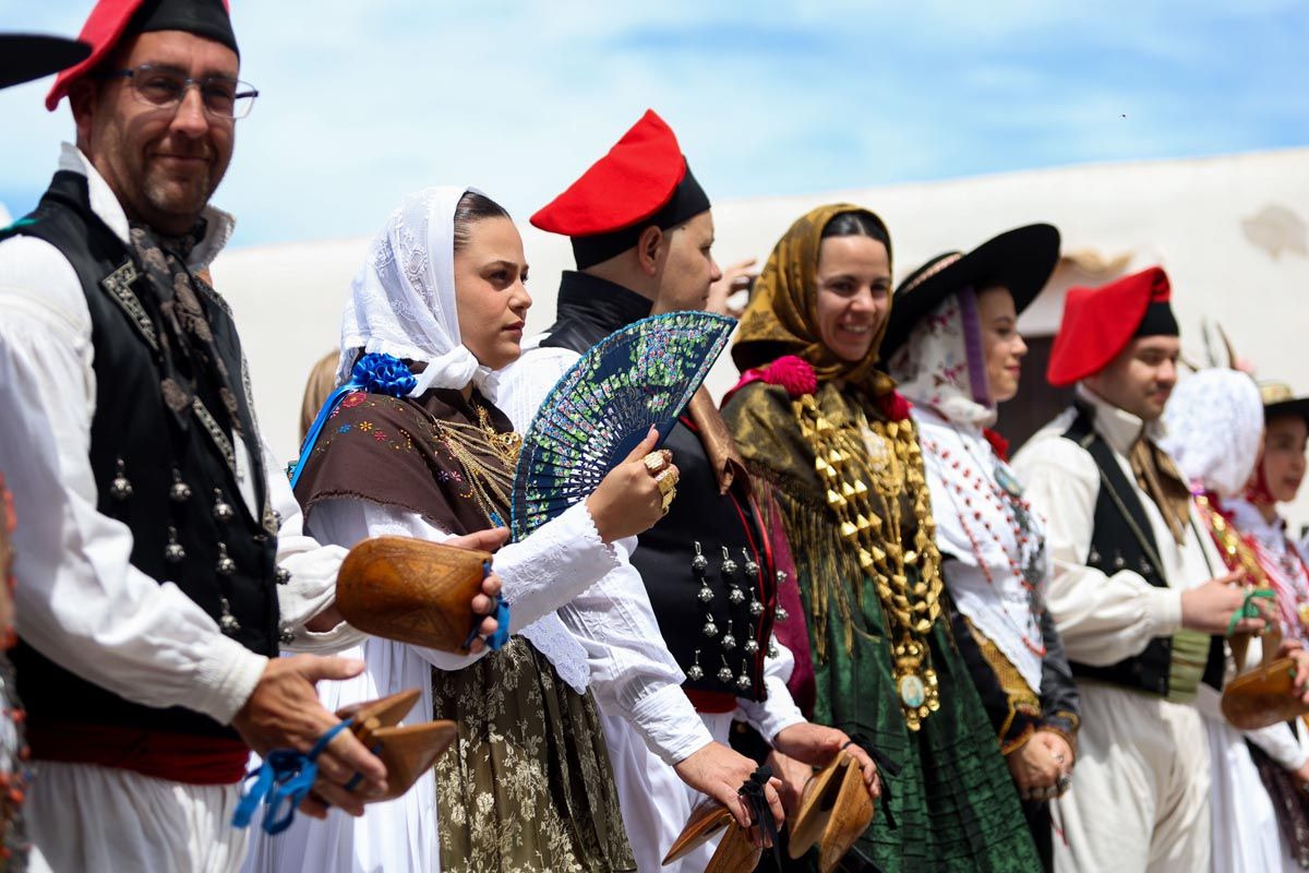 Todas las imágenes de 'Anar a maig' en Santa Eulària