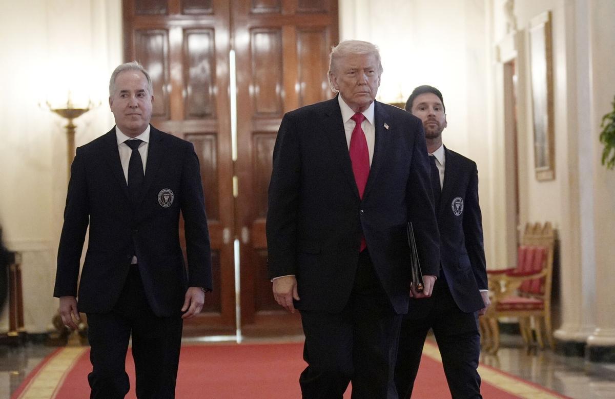 Donald Trump, junto con Jorge Mas y Leo Messi, en la Casa Blanca