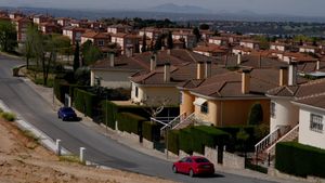 Vista de la urbanización de chalés de Los Pinas, en Olías del Rey, el pueblo más rico de Castilla-La Mancha.