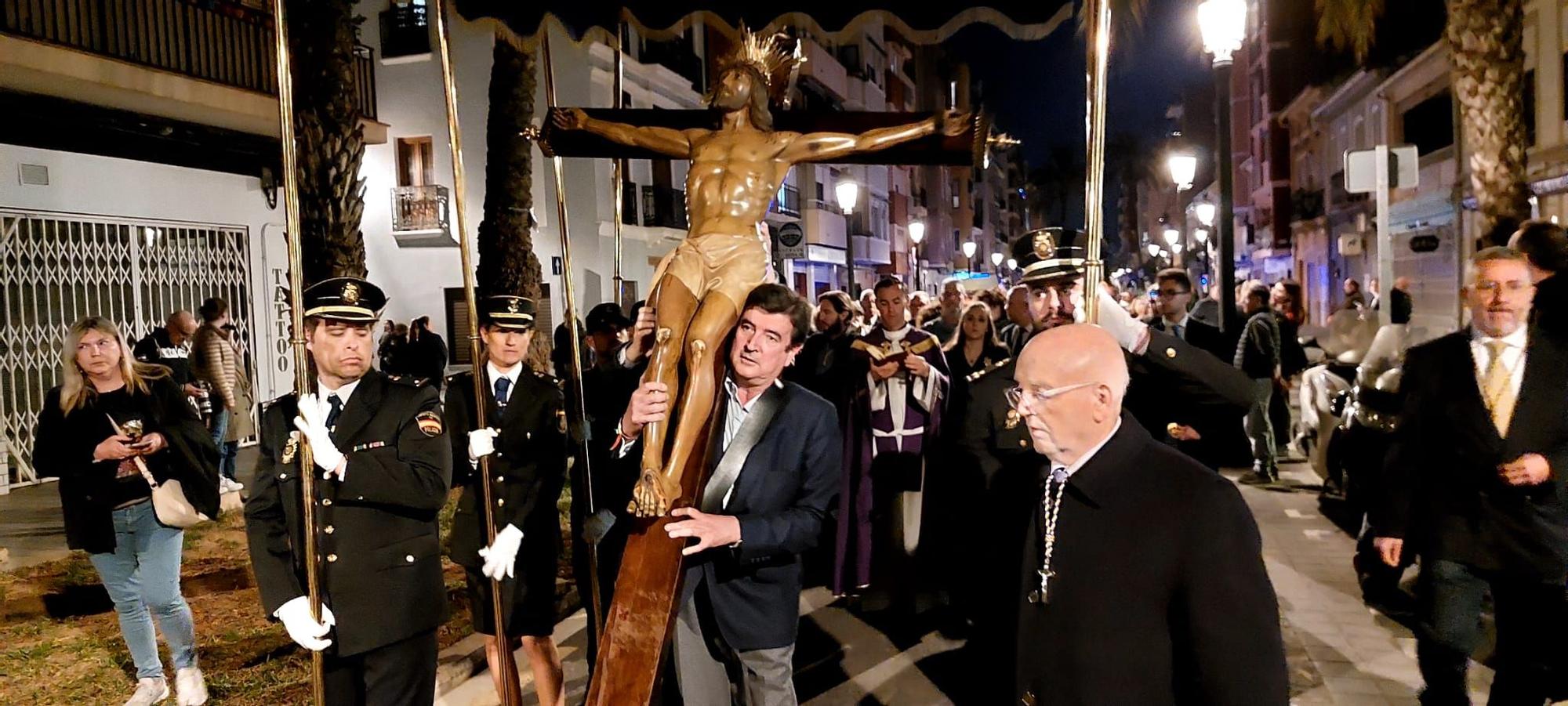 Procesiones de Lunes Santo. Imágenes en la calle y en la sede