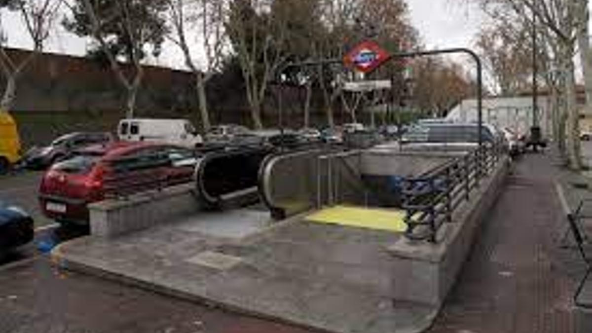 La estación de metro del barrio de Usera, en Madrid.