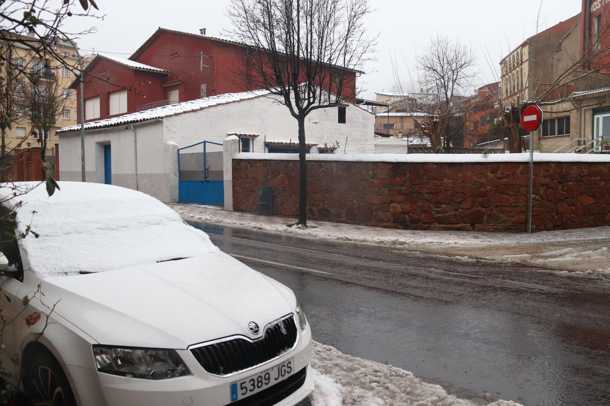 Sant Hilari Sacalm amb la neu mig fosa per la pluja.