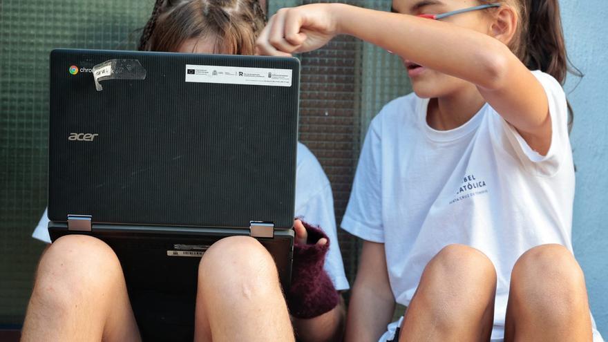 Canarias pide consejo a los niños para diseñar su ley de infancia