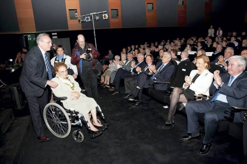 Fotogalería: 50 aniversario del Estadio Miralbueno "El Olivar"