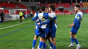 La piña del Sabadell celebrando el cero a uno