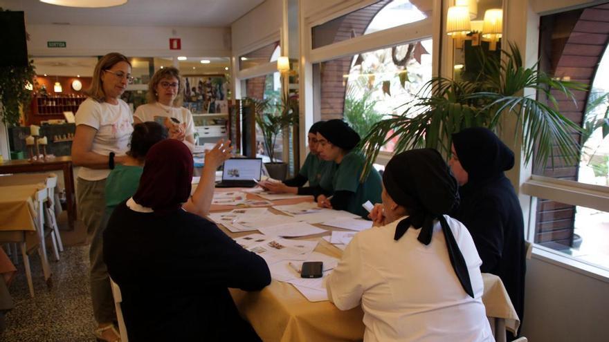 Els hostalers de la Costa Brava mostren sensibilitat pel català, però tenen dificultats per trobar personal que el parli