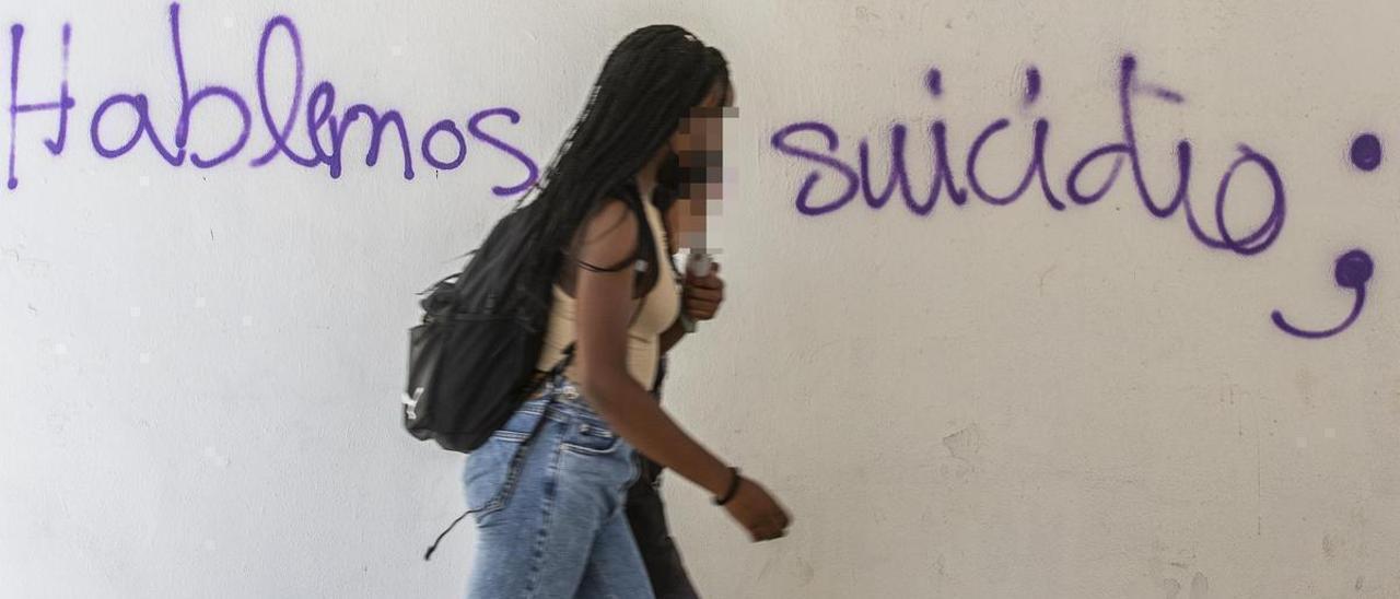 La línea de atención de conductas suicidas (024) ha recibido en dos años 260.000 llamadas