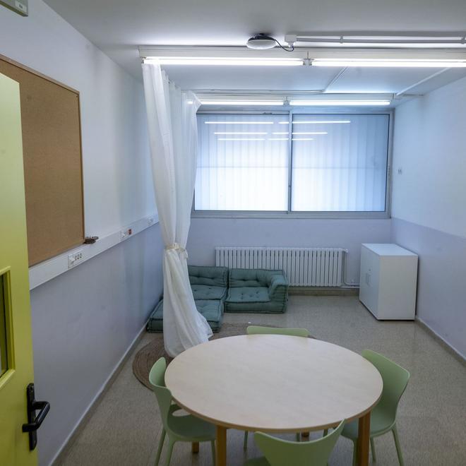 Salut reforça les aules integrals de suport amb psicòlegs clínics i terapeutes ocupacionals