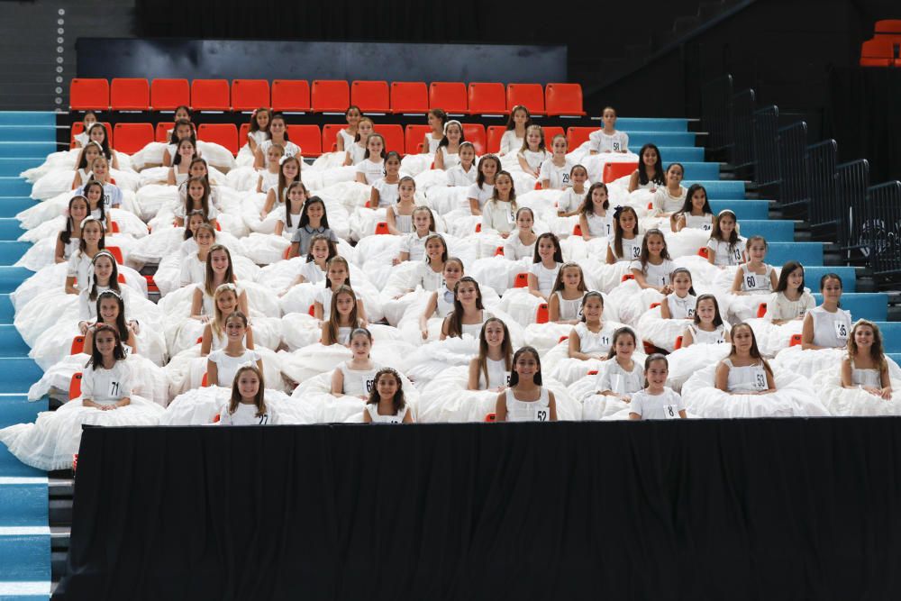 Ensayo de las candidatas a fallera mayor 2019 en la Fonteta