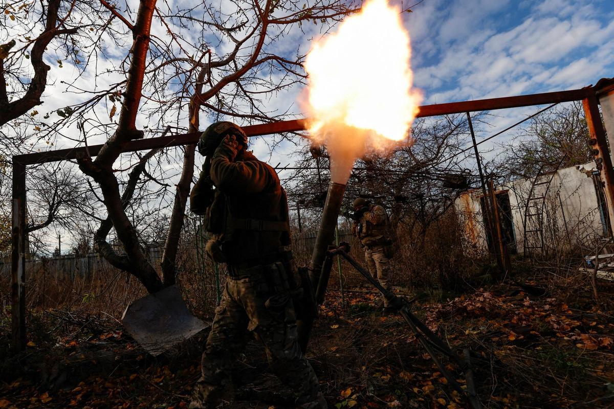 Tropas defensoras ucranianas en Avdiivka, en una imagen de mediados de noviembre.