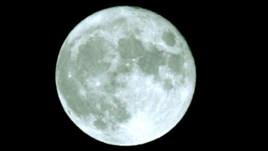 La &#039;luna azul&#039; en Halloween: qué es y cuándo ocurre
