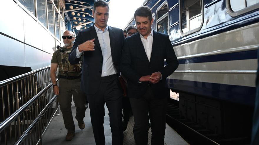 Sánchez llega a Kiev en el primer día de la presidencia española de la UE
