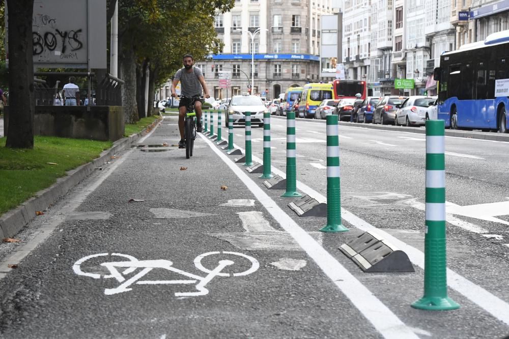 A Coruña estrena un nuevo tramo de carril bici