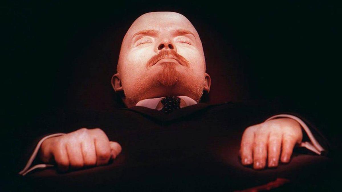 El cadáver de Lenin, momificado.