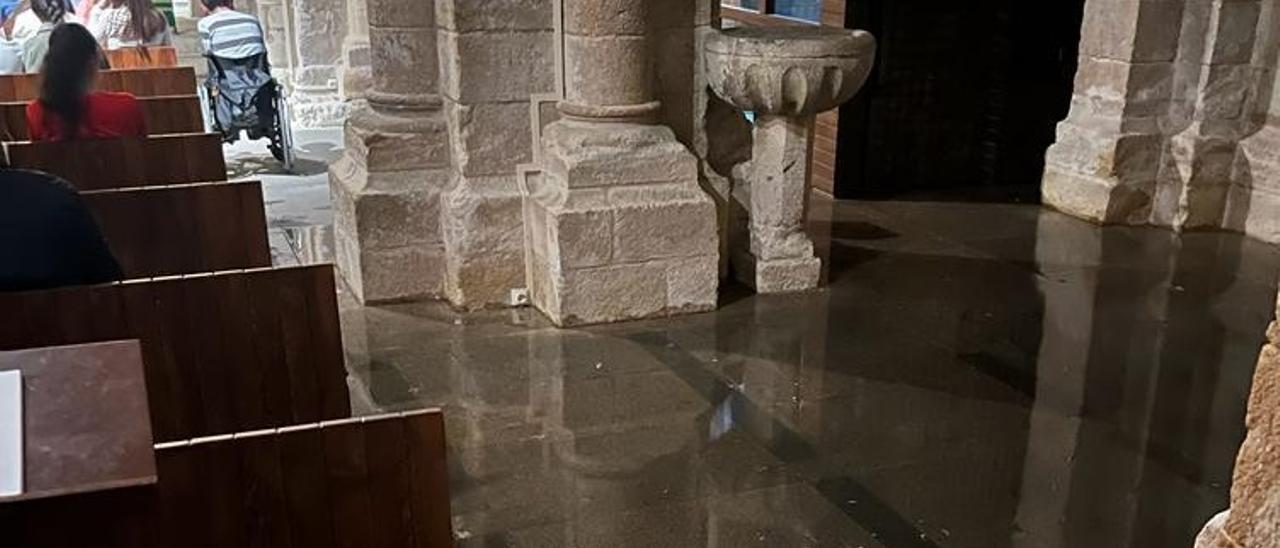 La iglesia inundada a finales de mayo