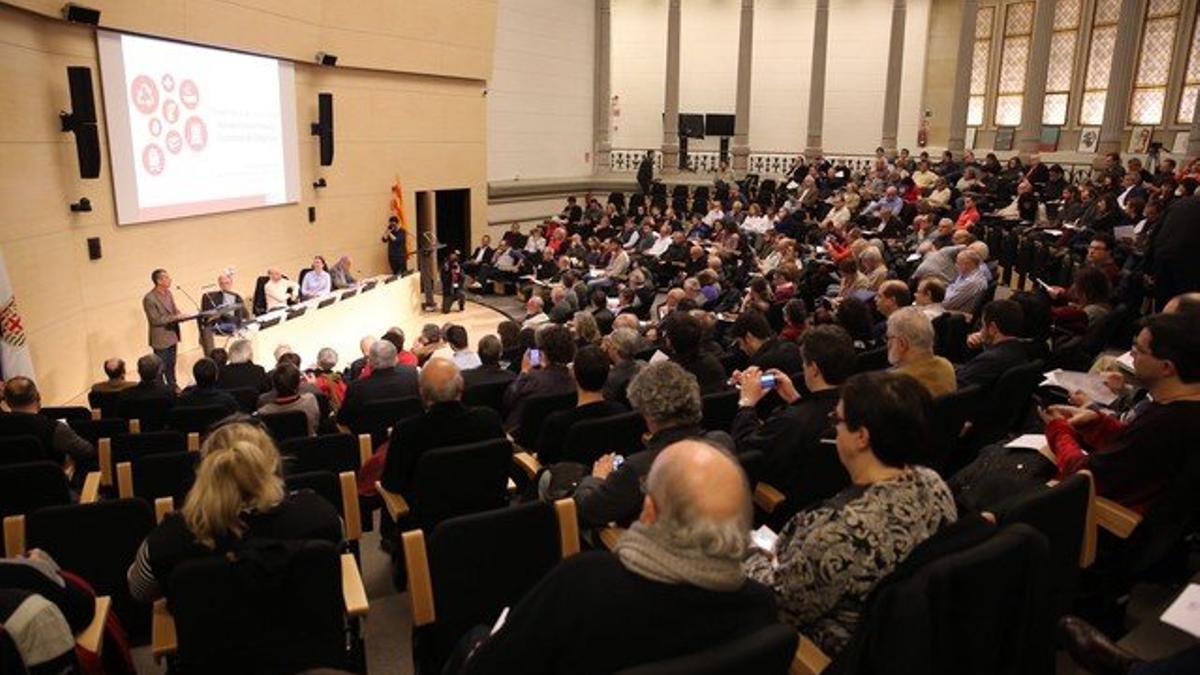 Presentación de la Convenció Constituent Ciutadana de Catalunya (CCCC) en el paraninfo de la facultad de Medicina de la Universitat de Barcelona, este sábado