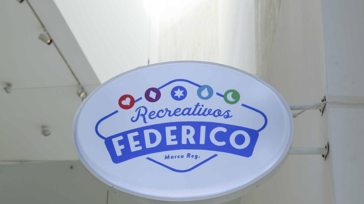 Exposición "Recreativos Federico", una instalación compuesta por siete máquinas recreativas en torno a una obra dramática de Federico García Lorca